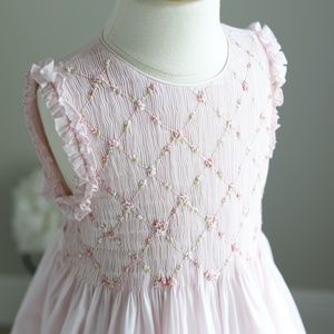 Smocked Pink Dress Smocked Embroidery Size 4T Spring Portrait Vacation